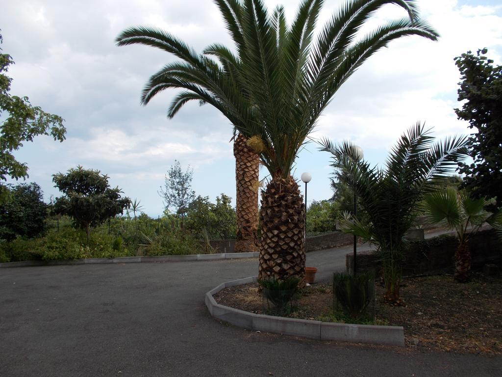 Hotel Il Nido delle Aquile dell'Etna Milo Esterno foto